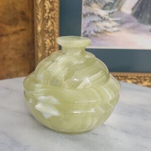 Green Onyx Lidded Jar Jewelry Trinket Box